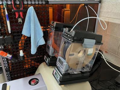 Base for mounting the SnapDryer/PolyDryer filament dryer