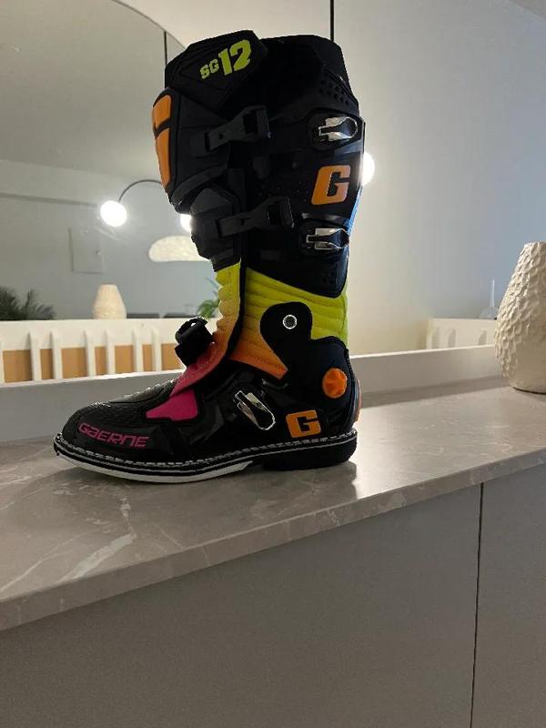 Gaerne SG12 Ankel sliders   