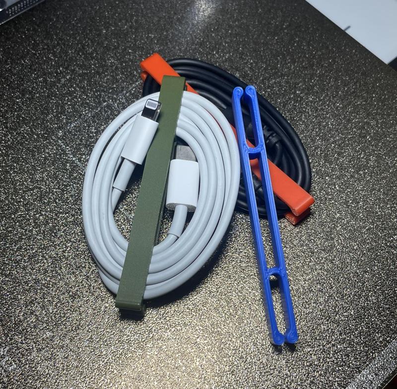 Wrapping Cable Organizer 