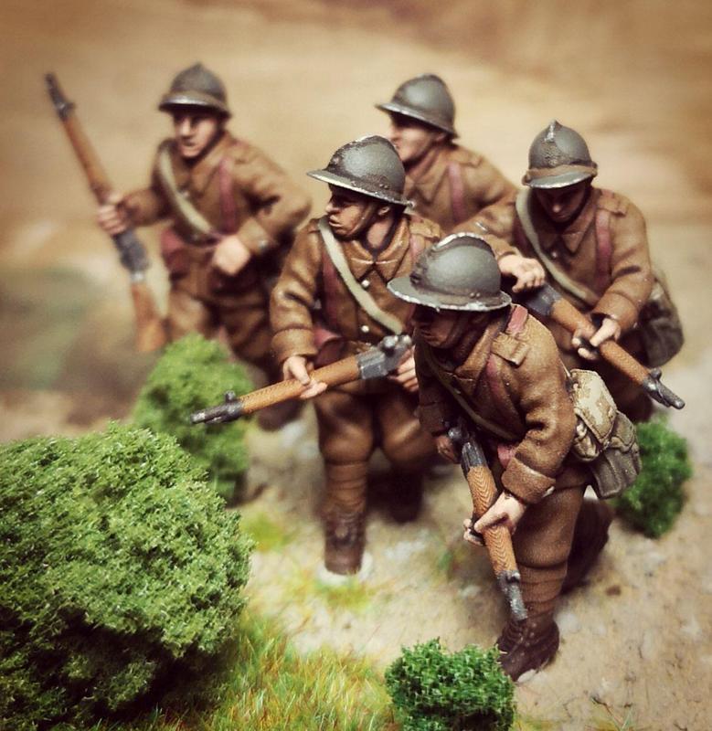 WW2 28mm french regular infantry on patrol
