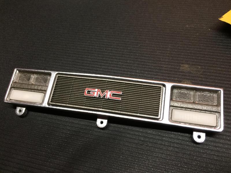 Tamiya Clodbuster GMC Style Grill and Tail Lights