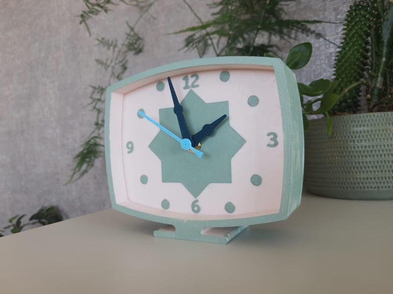 Geometric Elegance Desk Clock