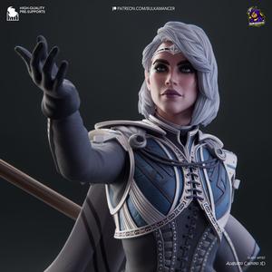 Moon Cleric (259mm) + Bust (147mm)
