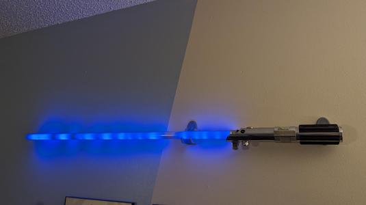 Lightsaber wall mount - horizontal support