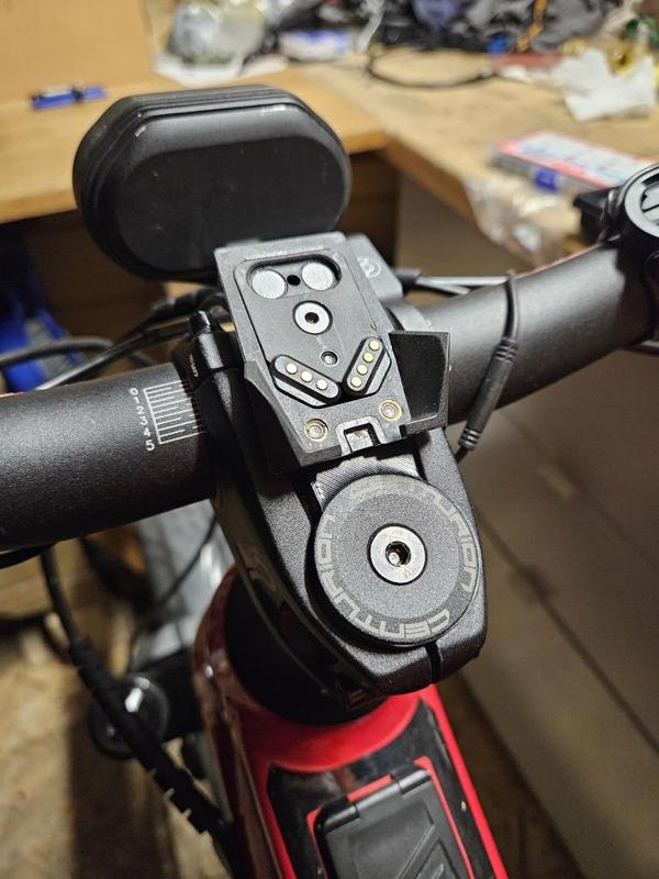 Bosch Kiox 330 altes Modell Vorbau Halterung / Centurion / NoPogo