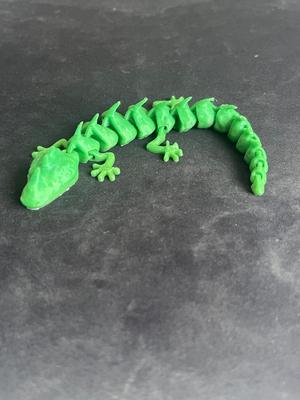 articulated spikey lizard