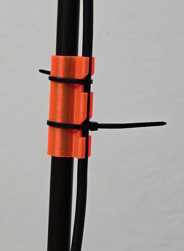 Sotabeams 6m mast RG-58 cable support, balun - wire holder tip with SMA connector, antenna lifting lug