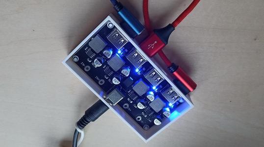 Case for 4-channel USB QC charging module