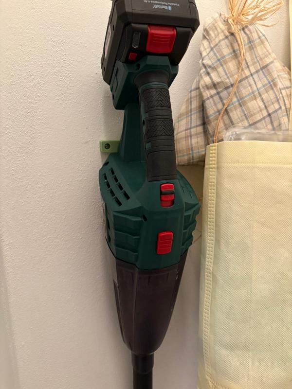 Parkside Vacuum Wall Stand