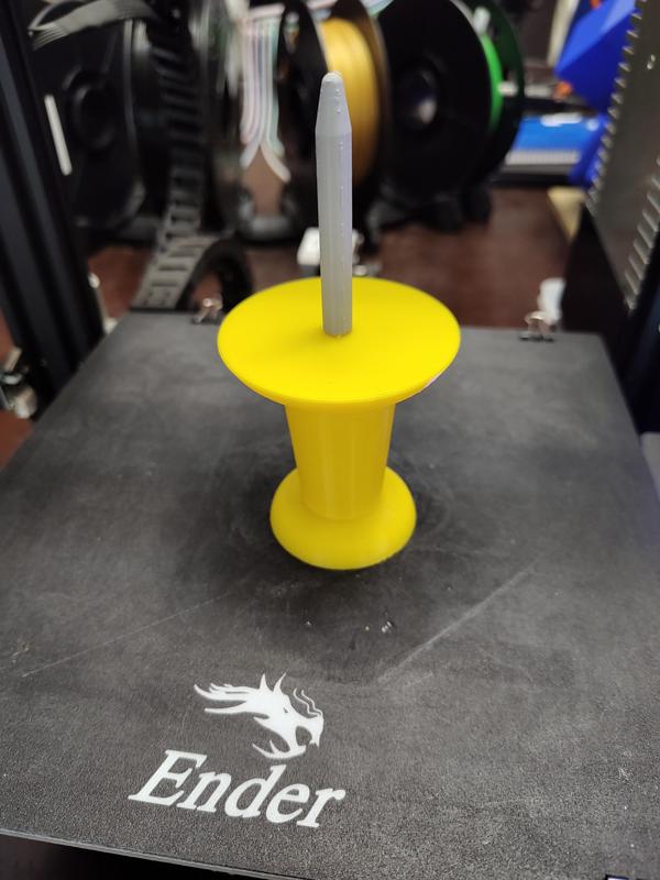 Drawing pin container