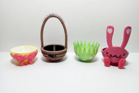Easter egg holder