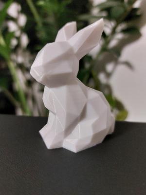 Low Poly Easter Bunny 2