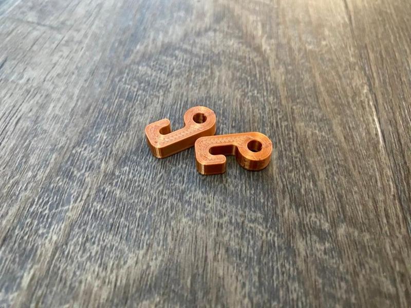 Shoelace Clip (easy way to tie your shoes)