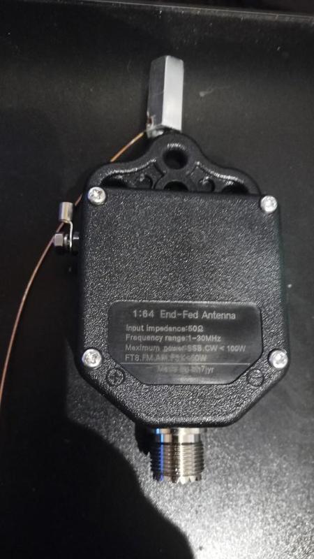 Mobile antenna for CB and Ham Radio,mobile Antenne für CB und Amateurfunk ...EFHW,Halfwave,Halbwelle,Antenne,Antenna,Endfed,End Fed,1:64 Balun