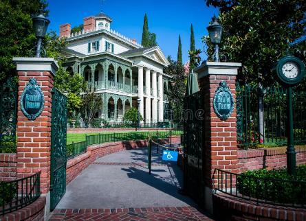 Disneyland Haunted Mansion