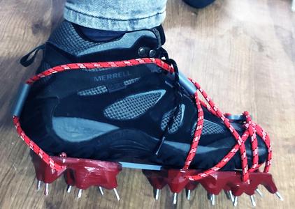 Crampon for boots