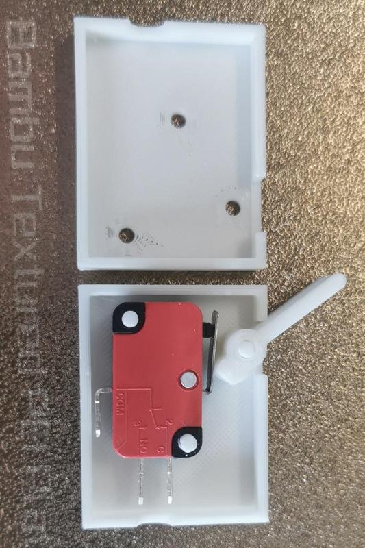 Microswitch on/off adapter housing
