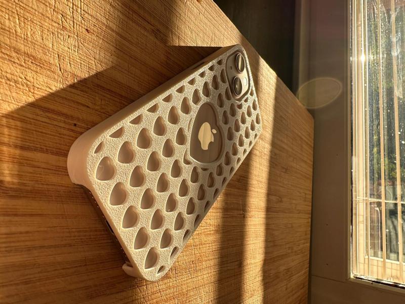 iPhone 13 Case, Heart patterning