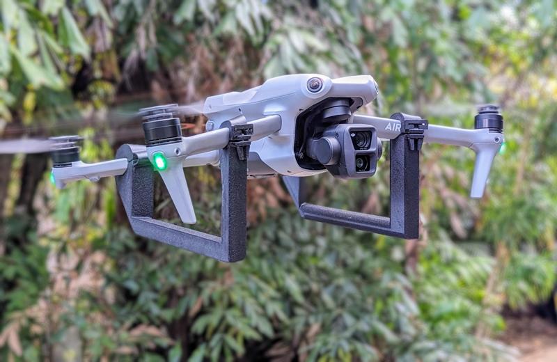 DJI Air 3 grab handle/landing gear