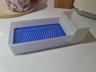 Kitchen/Bathroom Caddy with drip tray