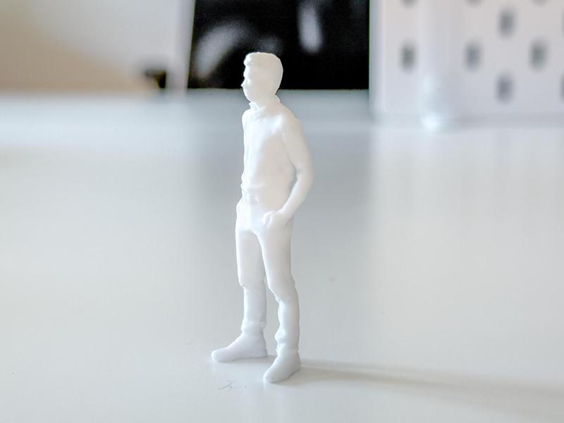 Miniature Standing Man for your Diorama