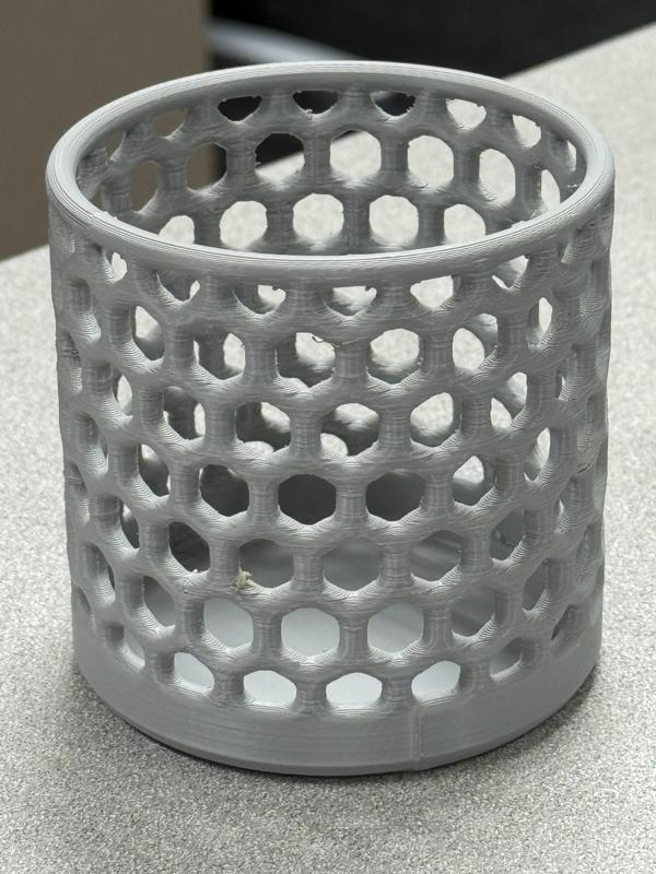 Short Hexagonal Pencil Cup Basket