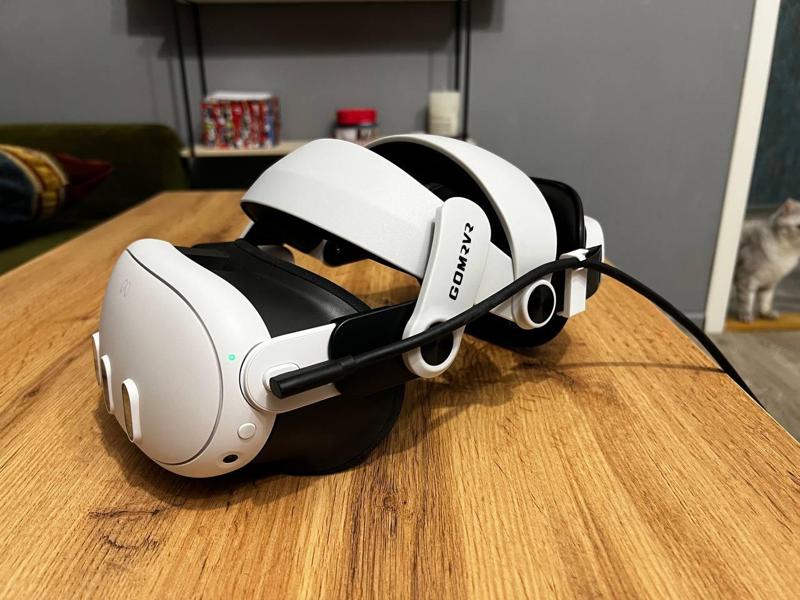 Link cable clip for GOMVR Quest 3 head strap