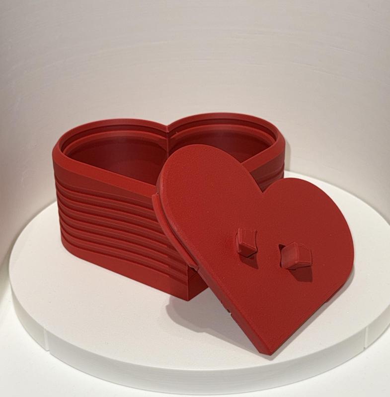 HEART BOX FOR VALENTINES DAY / VALENTINE GIFT