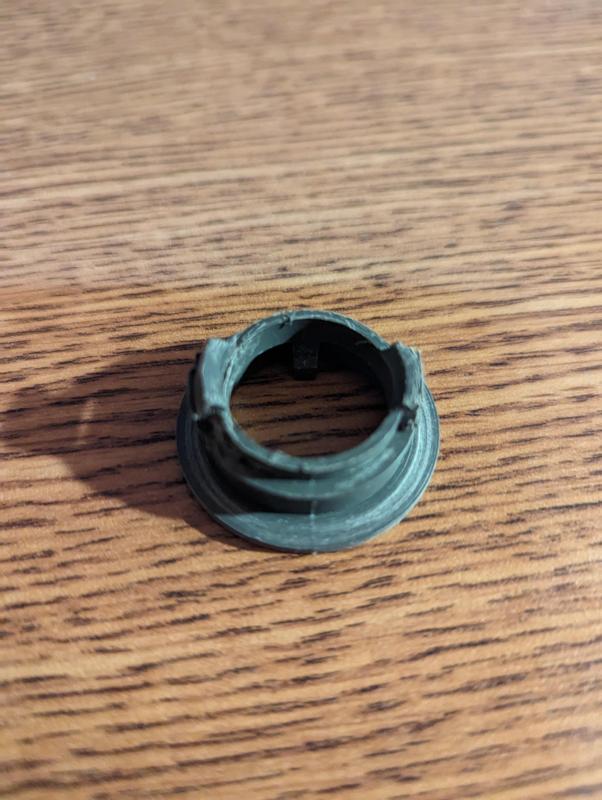 Maytag dishwasher Coupling for spray arm