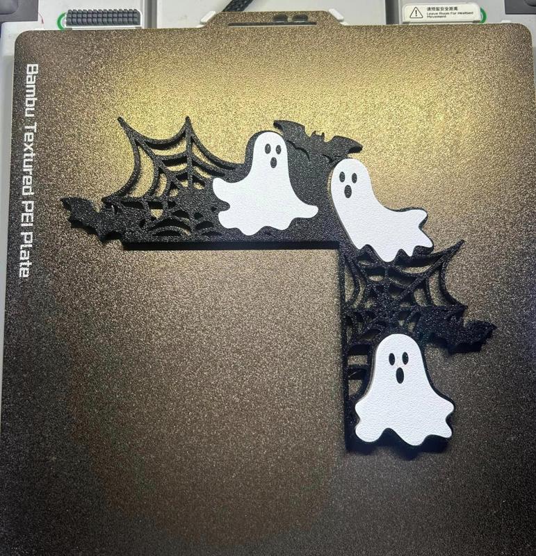 Spooky Ghost Door Corner or Wall Shelf Decor