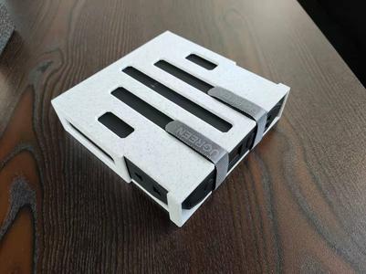 Omnicharge 20+ battery case