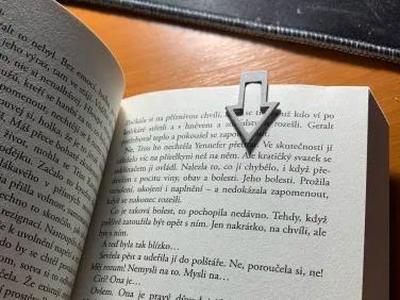 Stylish bookmark