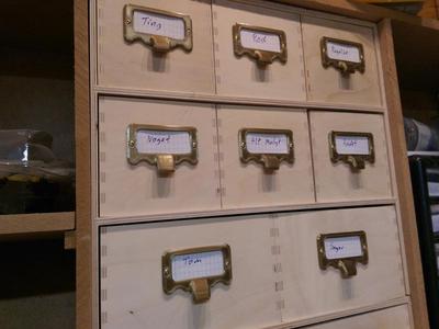 Drawer pull with label holder