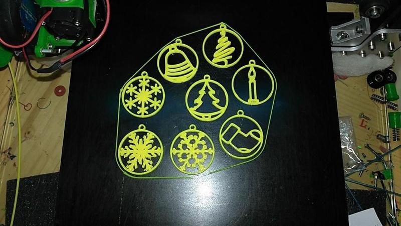 Christmas Tree Decorations - Weihnachtsbaumschmuck