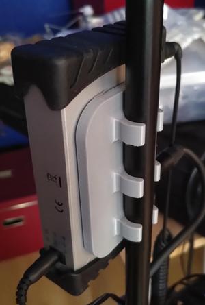 Headphone amp holder for 15mm mic stand