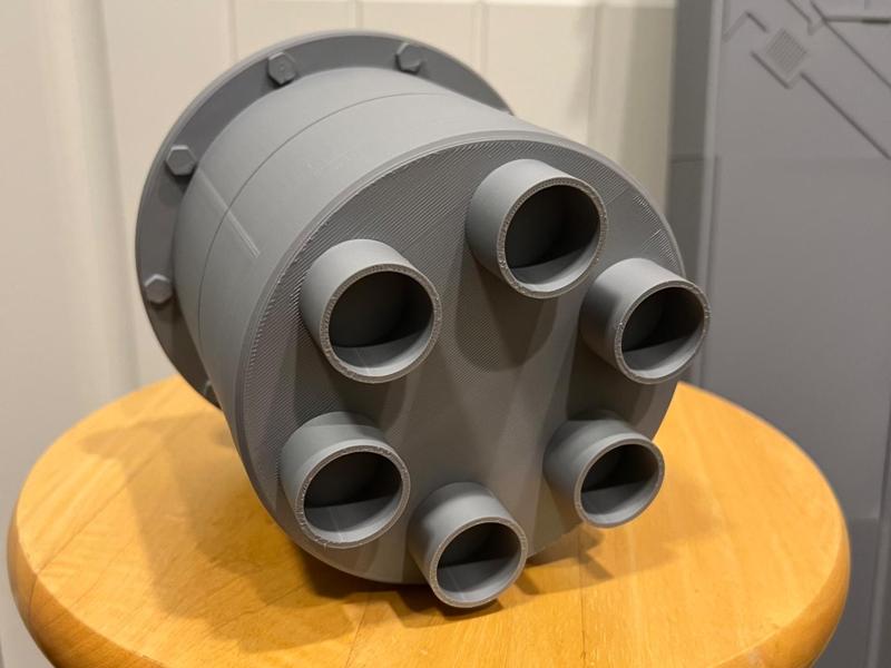 FF7 MTG Deck Box - Barret Gatling Gun Support-Free