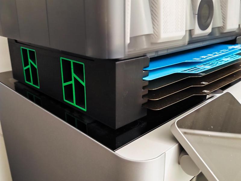 UNDER-AMS BUILD PLATE ORGANIZER