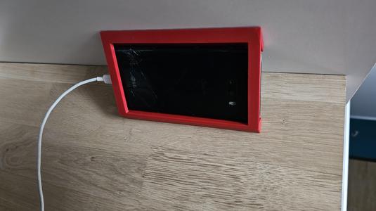 Phone frame. APP IP Webcam. For previewing prints.