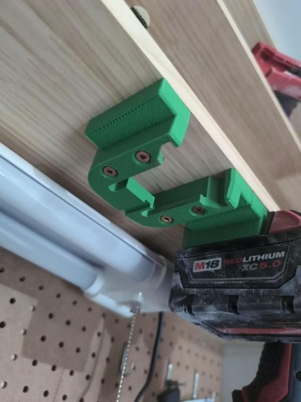 M18 Battery With Spacer