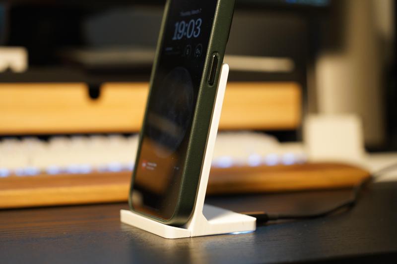IKEA LIVBOJ wireless charger case