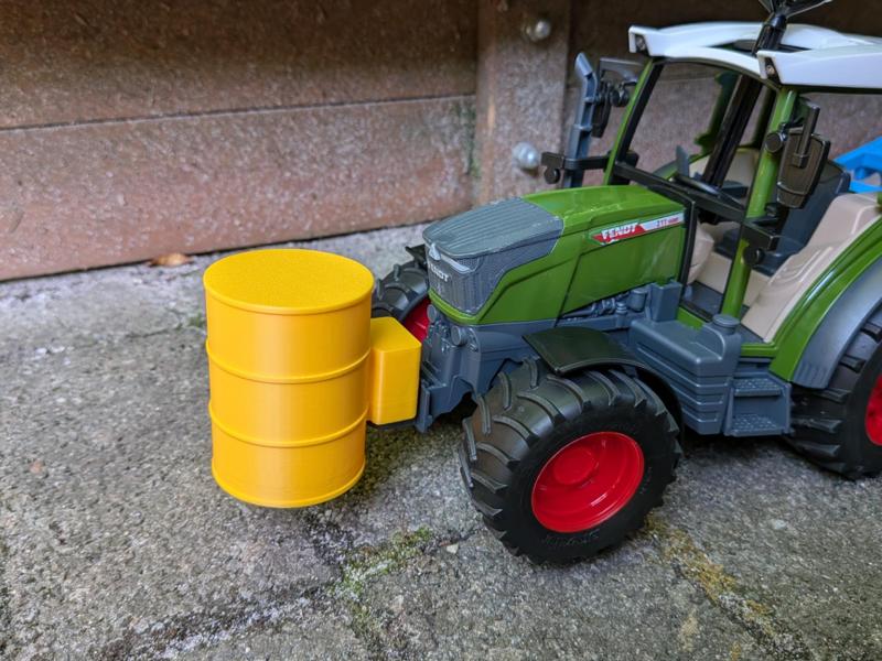 Front Weight Bruder Tractor Barrel for Filling