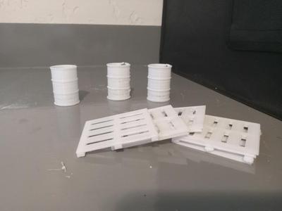 16mm Barrels and pallets