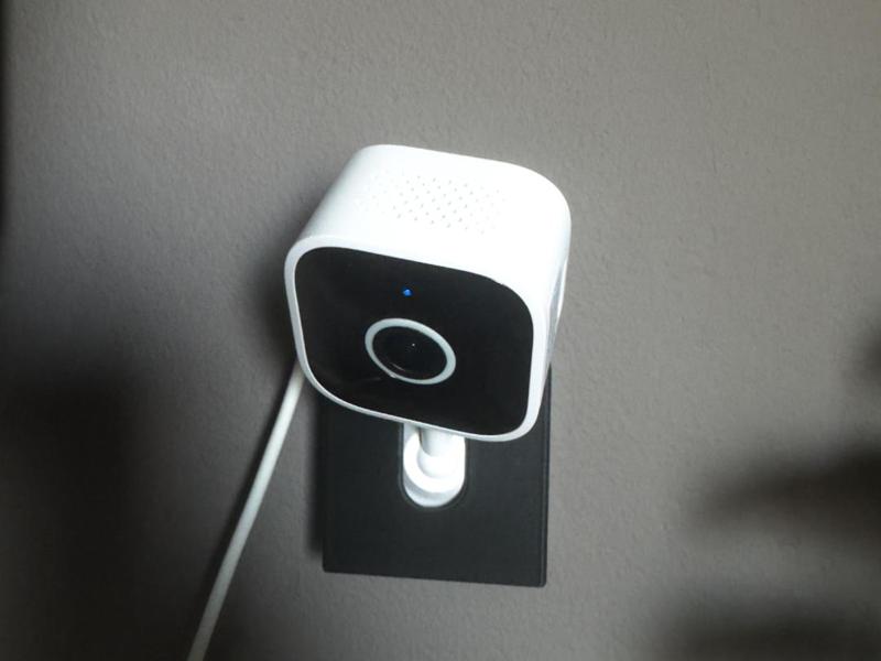 Indoor Cam Wall Mount