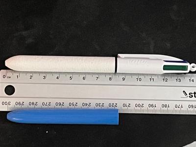 Fuzzy Textured 4-pen lid + fingernail scratch post