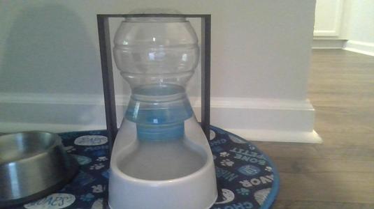 automatic pet water bowl stabilizer