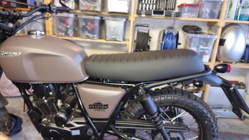 Brixton Felsberg 125 Sitzbank Erhöhung vorne