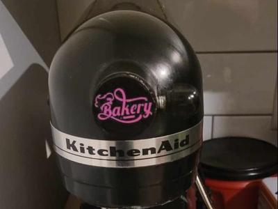 KitchenAid - Bakery Style 2 Logo Badge