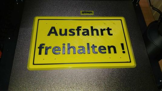 Schild Ausfahrt freihalten ! 250x150