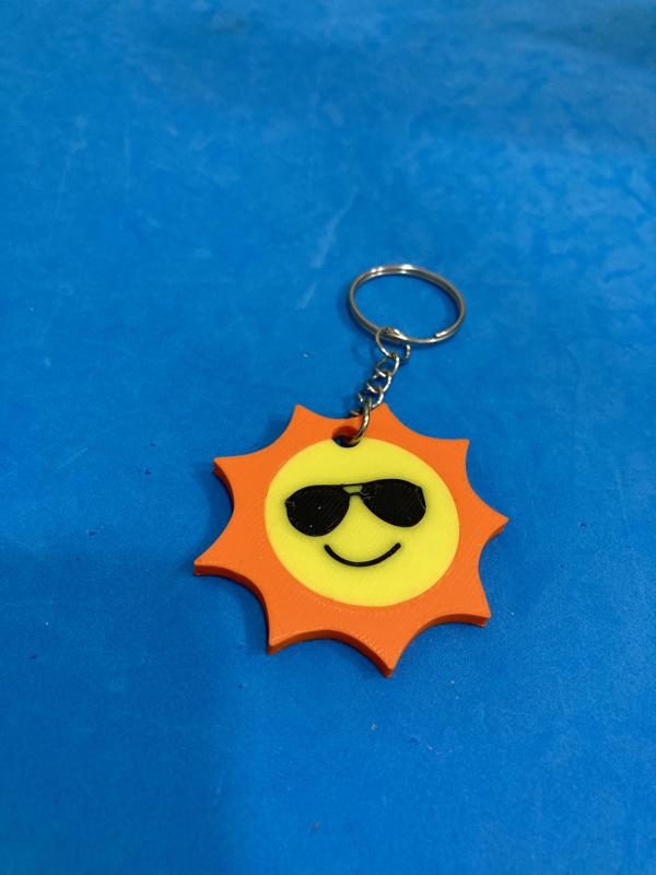 Happpy sun with glasses keychain