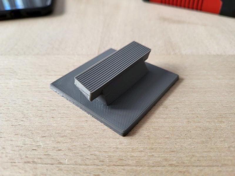 Einhell Wandhalterung für Akku Sauger